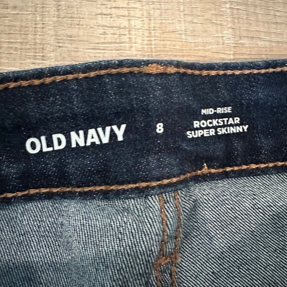OLD NAVY WOMENS ROCKSTAR SUPER SKINNY MID RISE JEANS NEW SIZE 8 - Picture 6 of 8